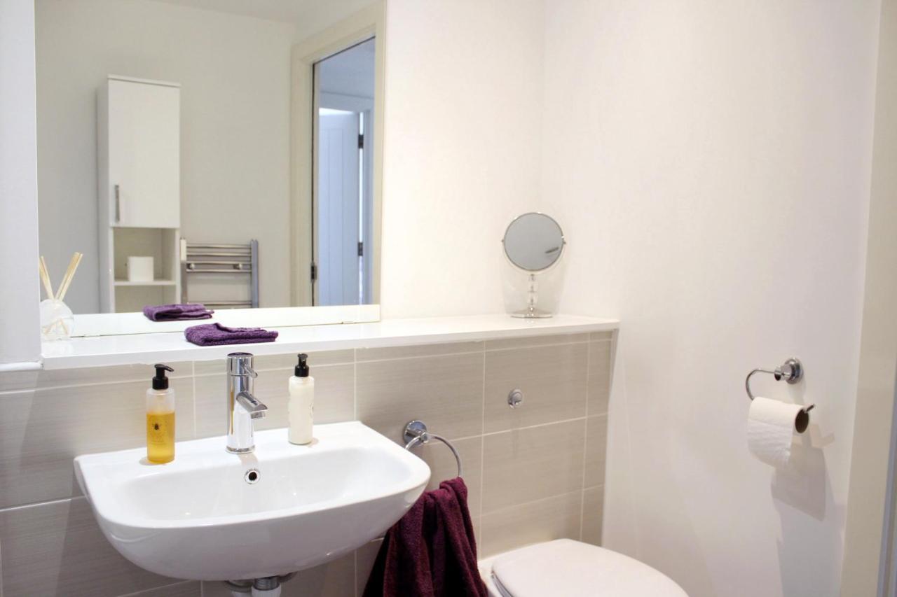 Bridgewater House - Private Room & Bathroom Near Etihad And Coop Arena Manchester Exteriör bild